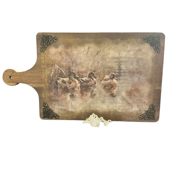 Handcrafted Decorative Cutting Board with Duck Design - Picture 5 of 5